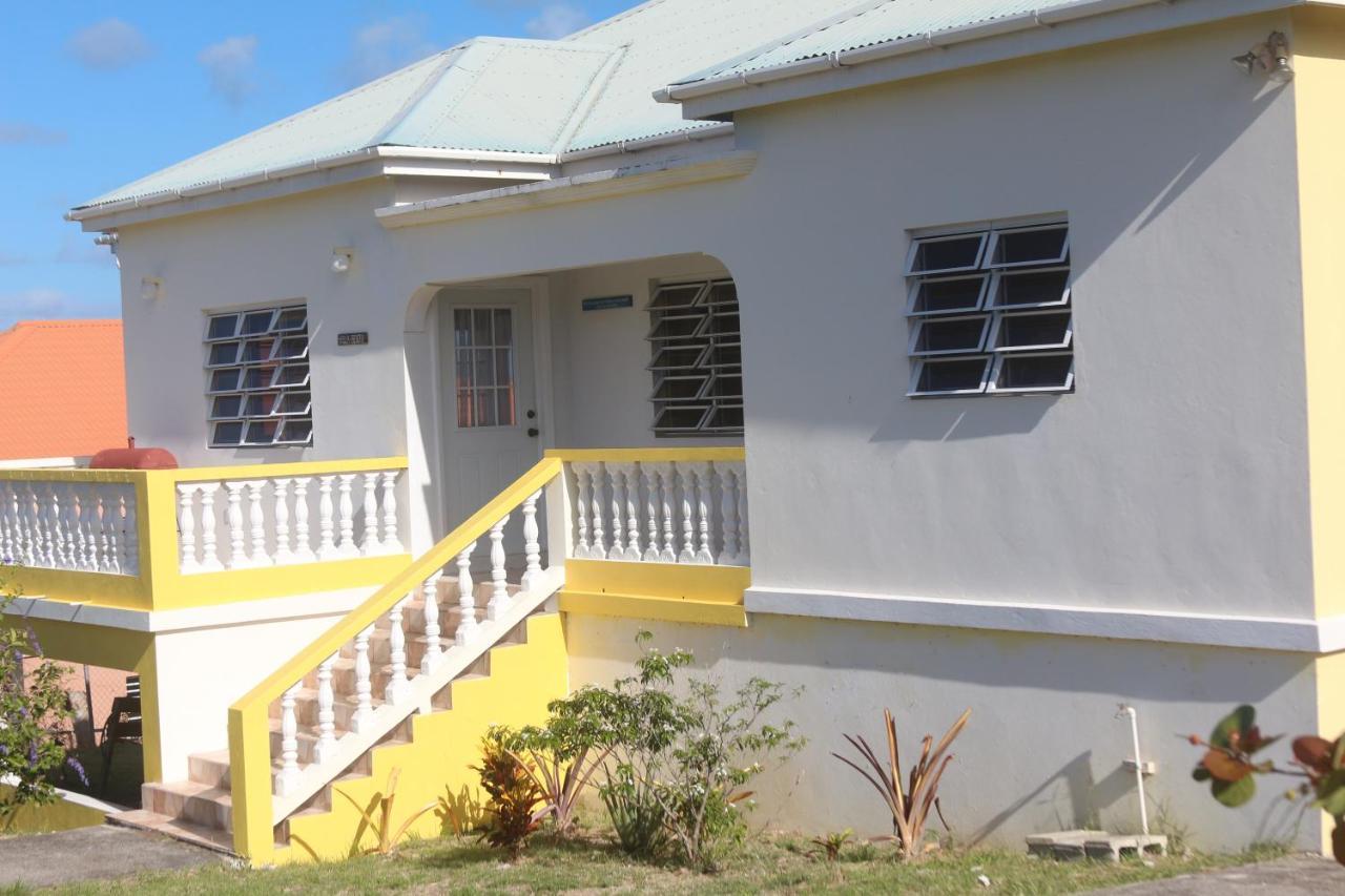 Villa Benito Nevis Exterior foto
