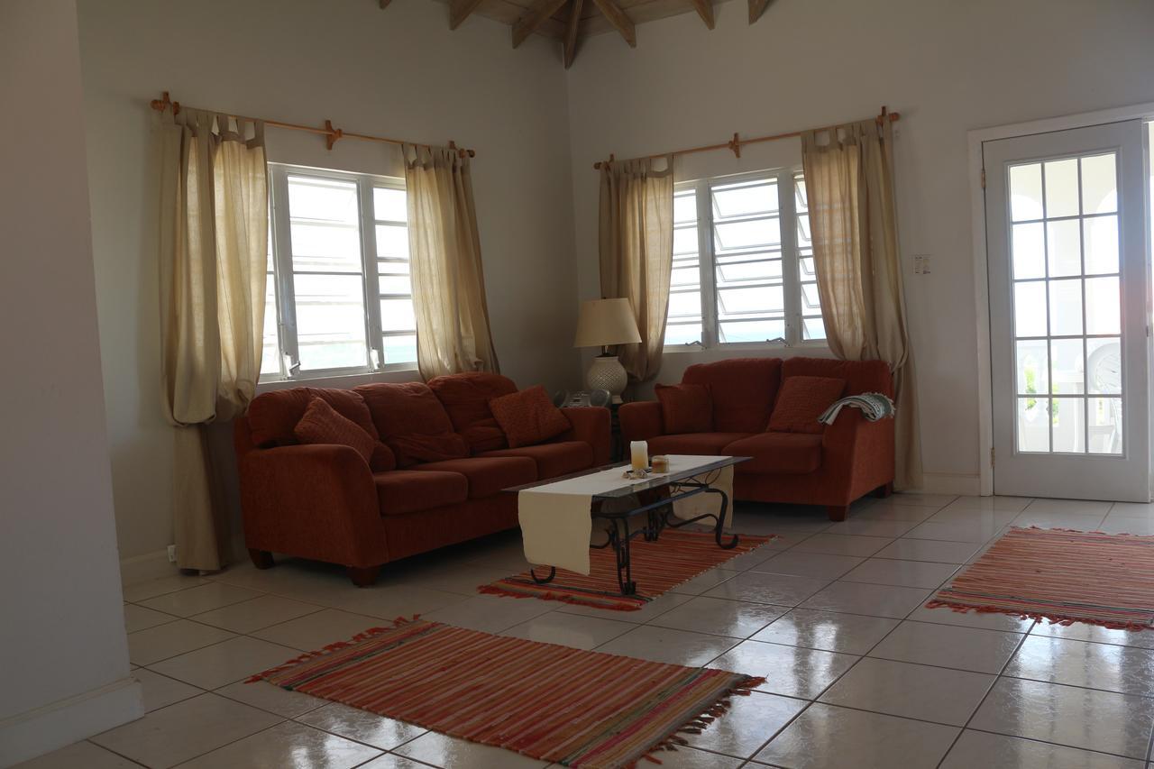Villa Benito Nevis Exterior foto